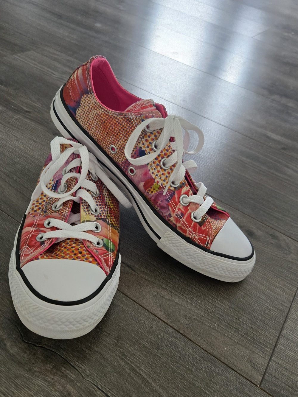 Converse Women's All Star, Low Top, Size 8, Sneaker, Pink Floral Canvas Shoes